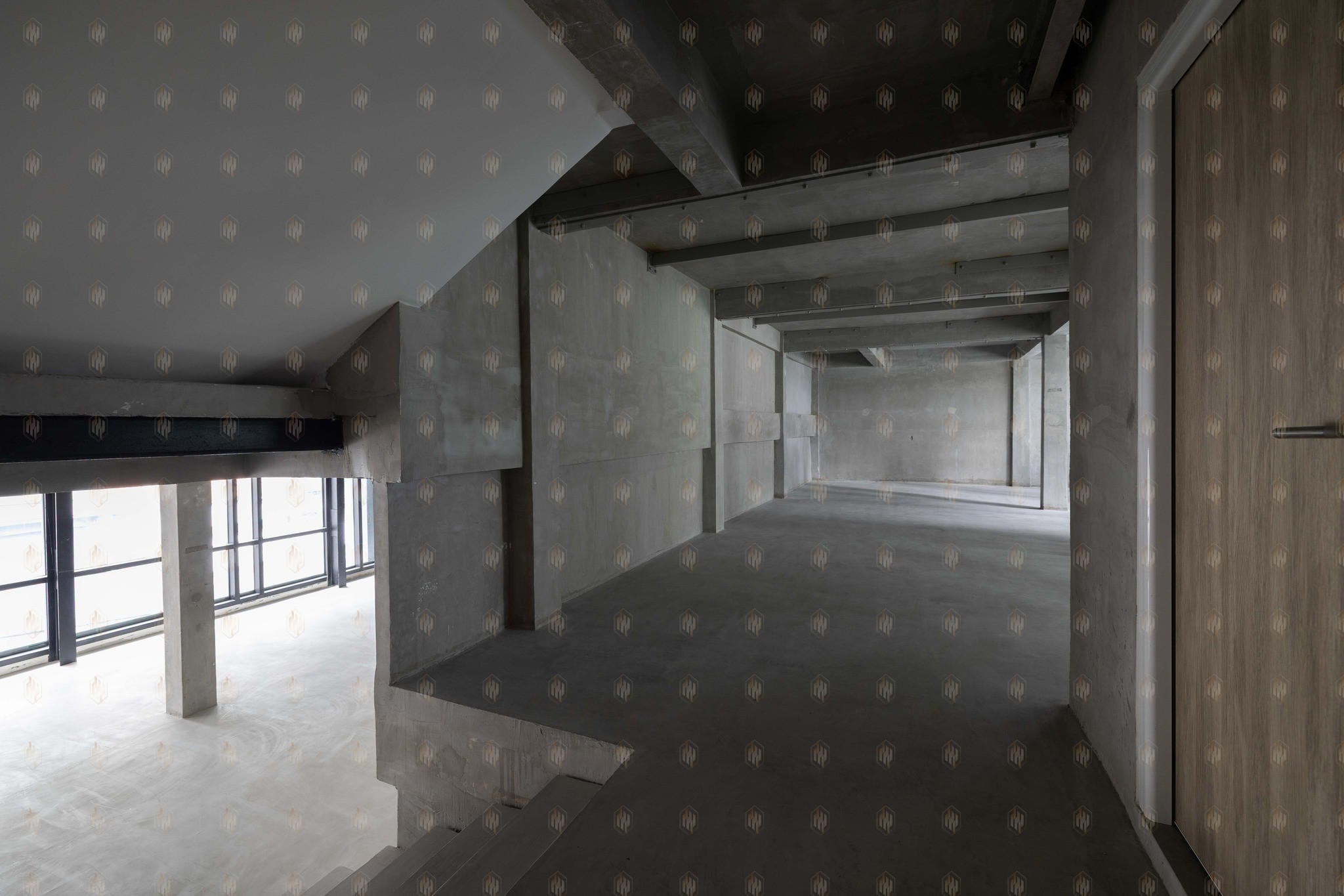 Commercial Building For Rent in Thonglor - Image 3