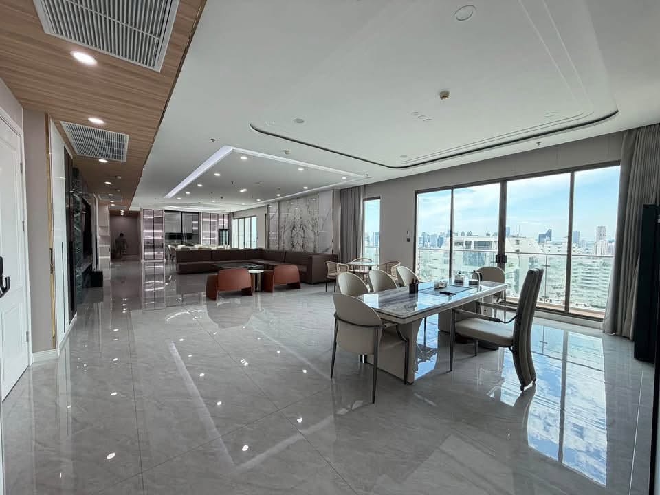Supalai Oriental Sukhumvit 39 – 4 Bedroom Luxury Condo for Sale, Phromphong - Image 2