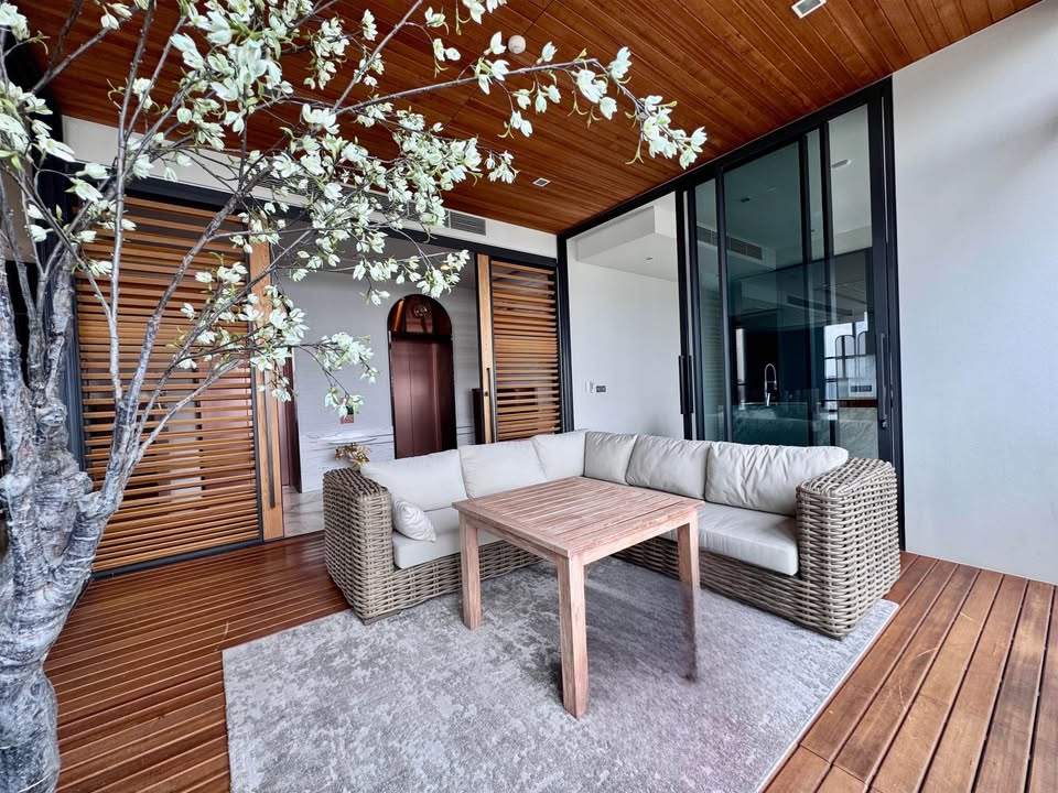 The Monument Thonglor Luxury condo for rent  - Image 8