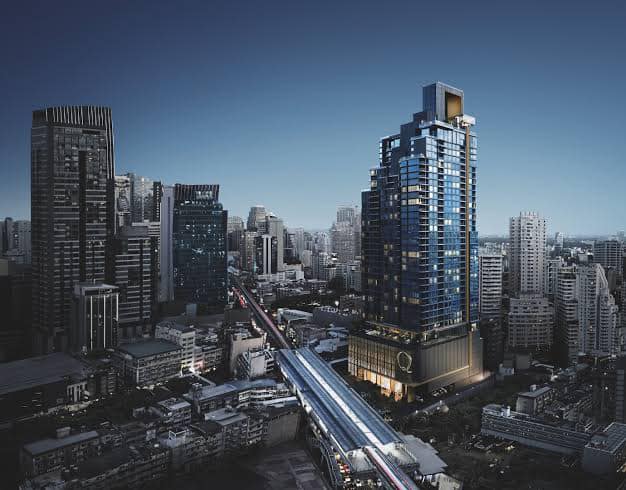 Q1 Sukhumvit Ultra-convenience Direct access to Nana BTS sky train - Image 9