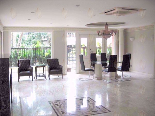 House with Private pool for rent at Ekamai - Image 5