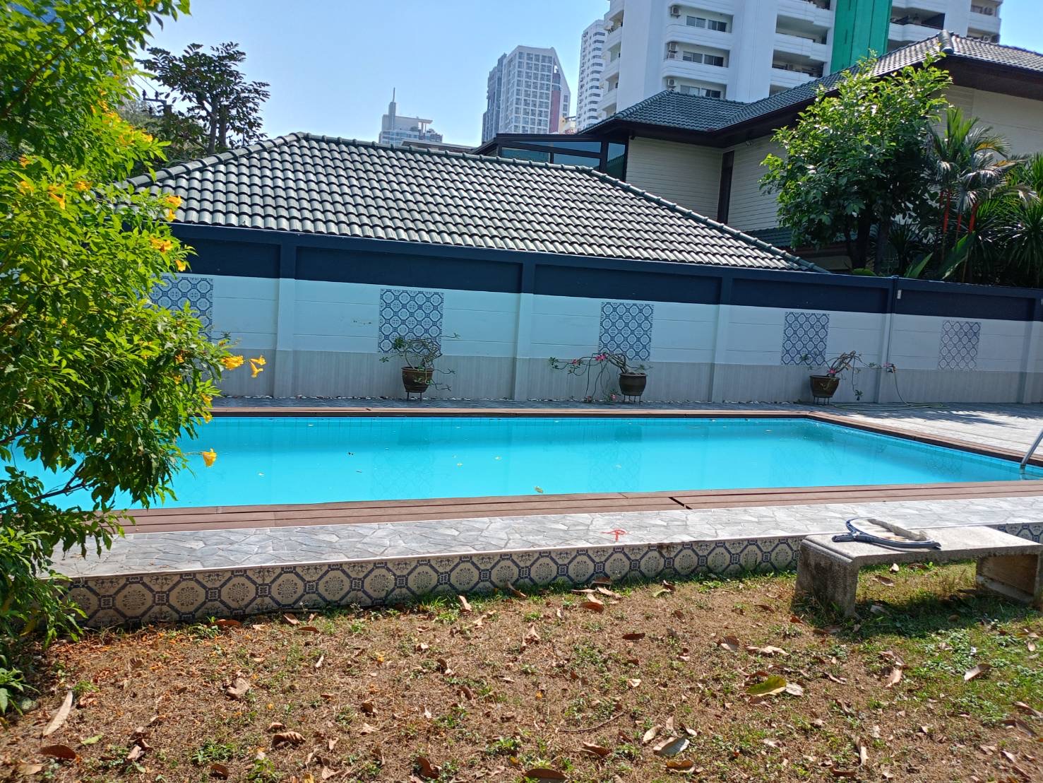 House with private pool for rent at Sukhumvit  - Image 3