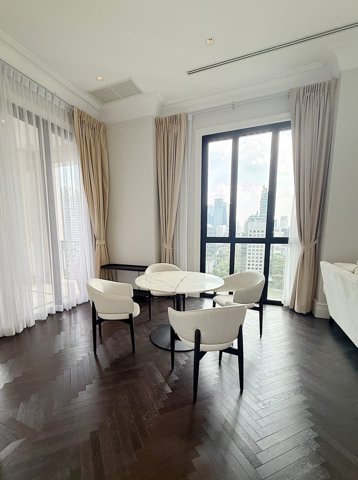 𝟗𝟖 𝐖𝐢𝐫𝐞𝐥𝐞𝐬𝐬 timeless elegance Condo at Bangkok CBD - Image 4