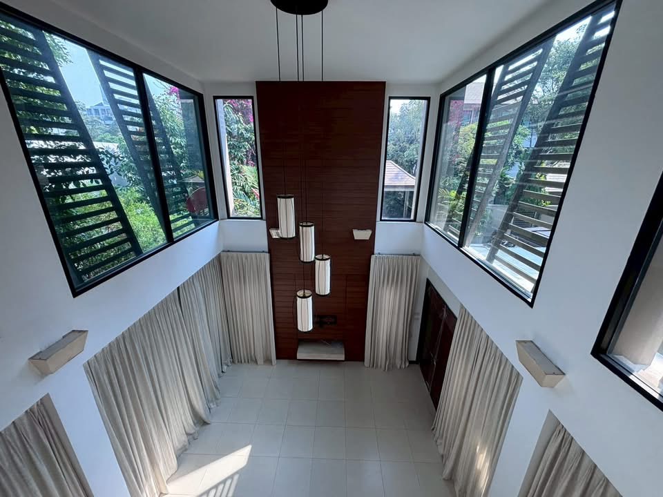 Modern house with private pool for rent Sukhumvit  - Image 5