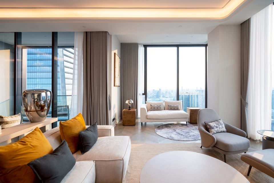 This rare high-floor penthouse at One 89 Wireless offers what most luxury properties can’t: - Image 7