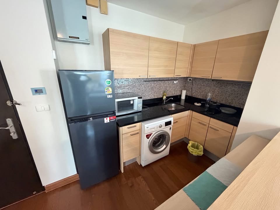  The Address Chidlom Condo for Rent in the Heart of Bangkok - Image 3