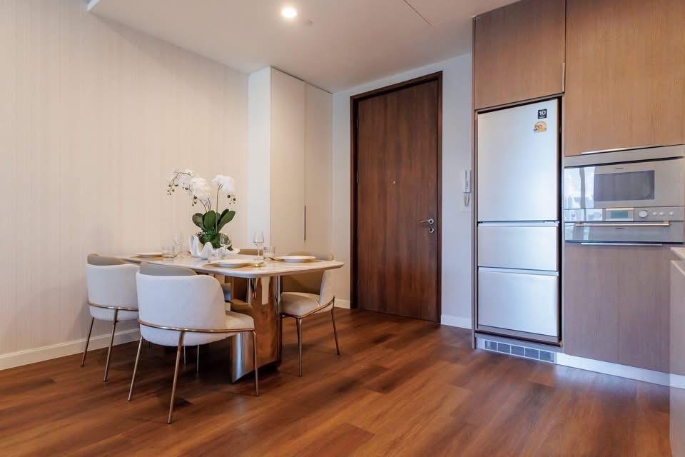 185 Rajadamri Prestigious Freehold Living in Bangkok CBD  - Image 3