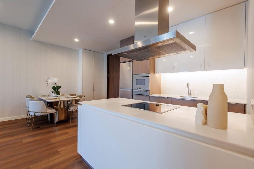 185 Rajadamri Prestigious Freehold Living in Bangkok CBD  - Image 9