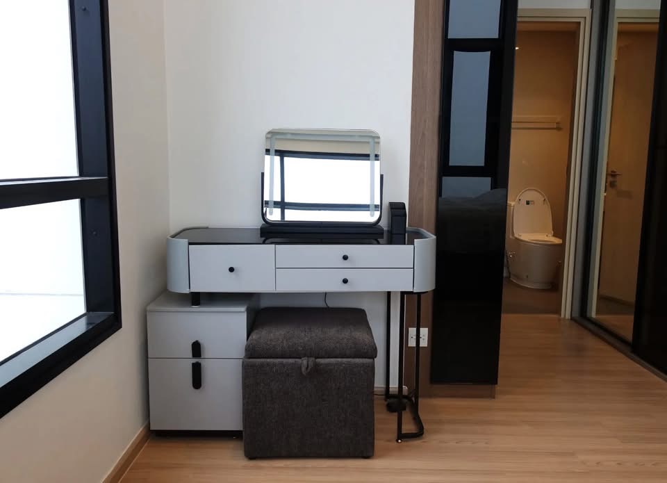 Luxury Duplex Condo for Sale in Ekkamai | Pet-Friendly Near BTS - Image 10