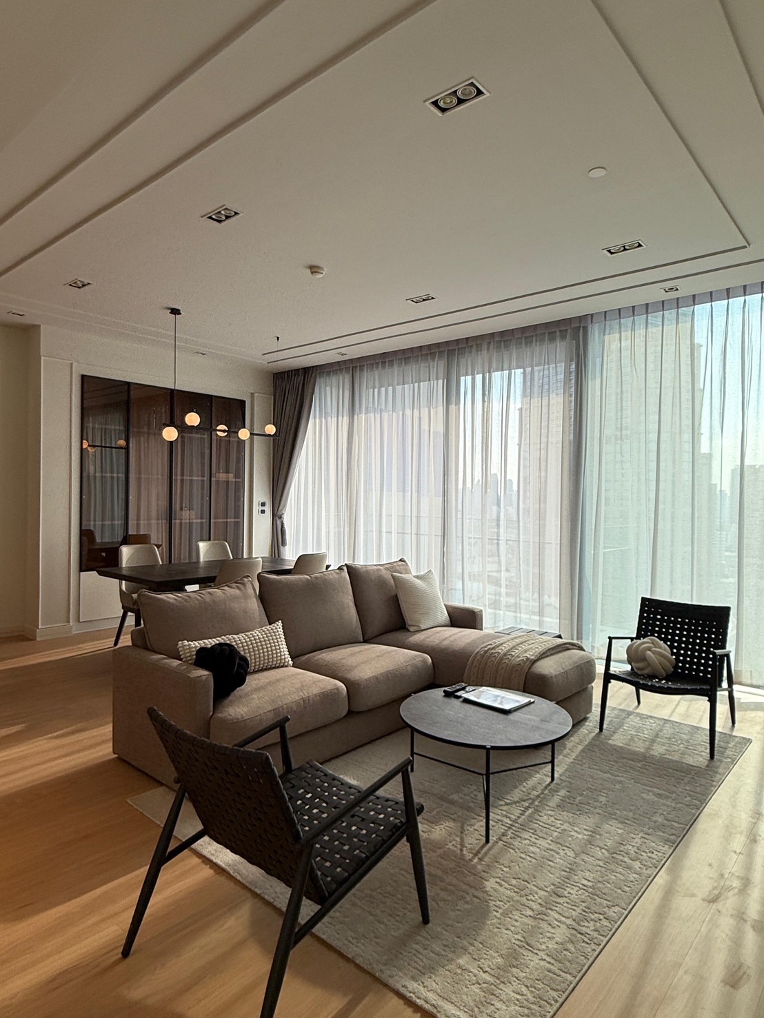 Ultra Luxury Condo for Rent at Marque SUKhumvit, Phrom Phong