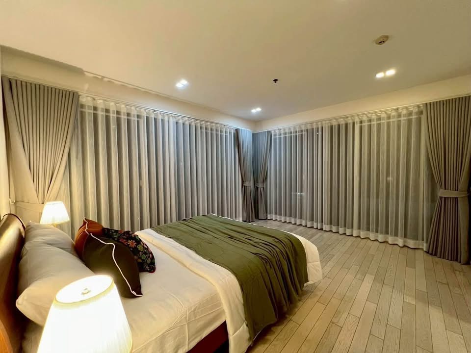 Prime Opportunity in Thonglor great value condo for sale  - Image 8