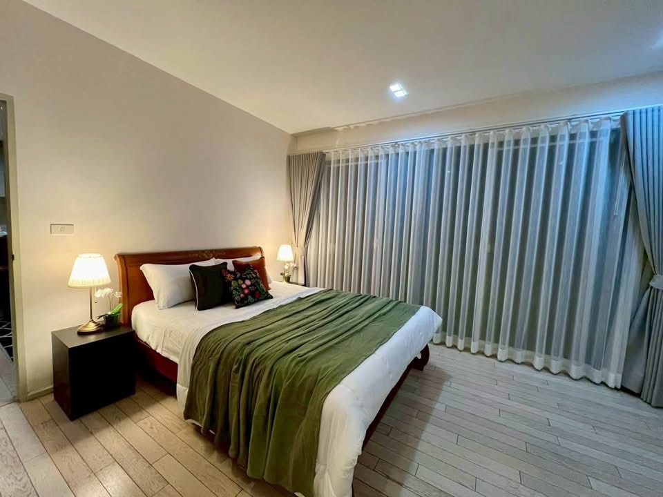 Prime Opportunity in Thonglor great value condo for sale