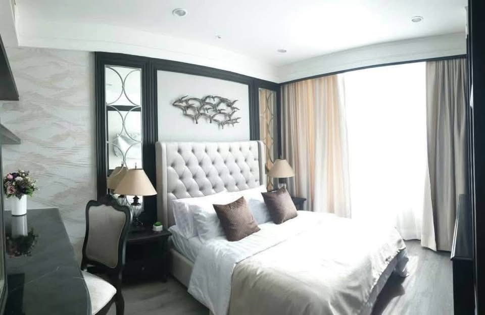 Exclusive Luxury Residence at The Park Chidlom - Image 7