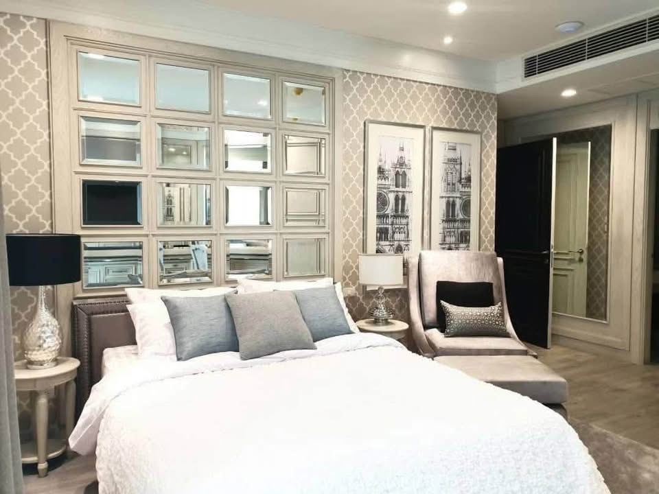 Exclusive Luxury Residence at The Park Chidlom - Image 6