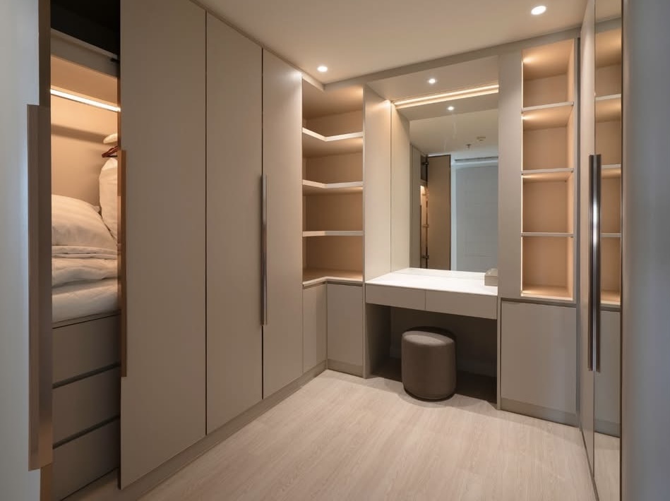Elegant 3 Bedroom Apartment for Rent Phromphong BTS - Image 6