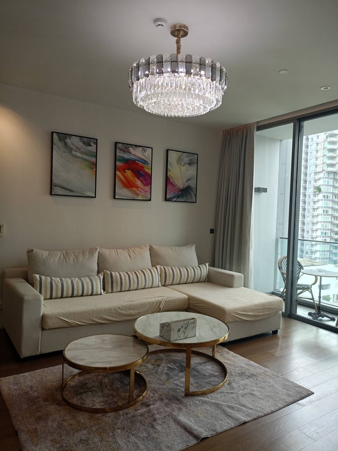 MODERN LUXURY CONDO AT PHROMPHONG - Image 10