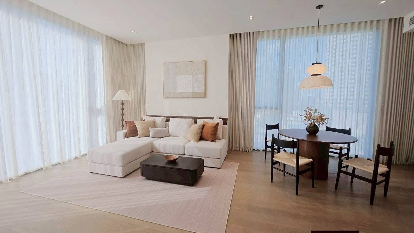 Luxury 2BR Condo for Rent The Strand Thonglor - Image 2