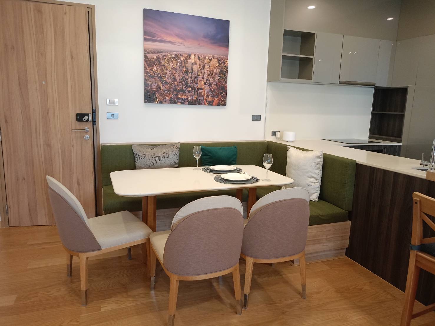 Luxury Condo for rent at Sukhumvit 31 - Image 2