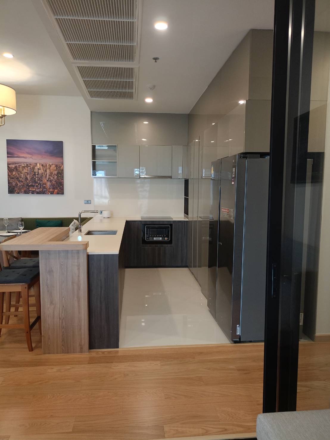 Luxury Condo for rent at Sukhumvit 31 - Image 8