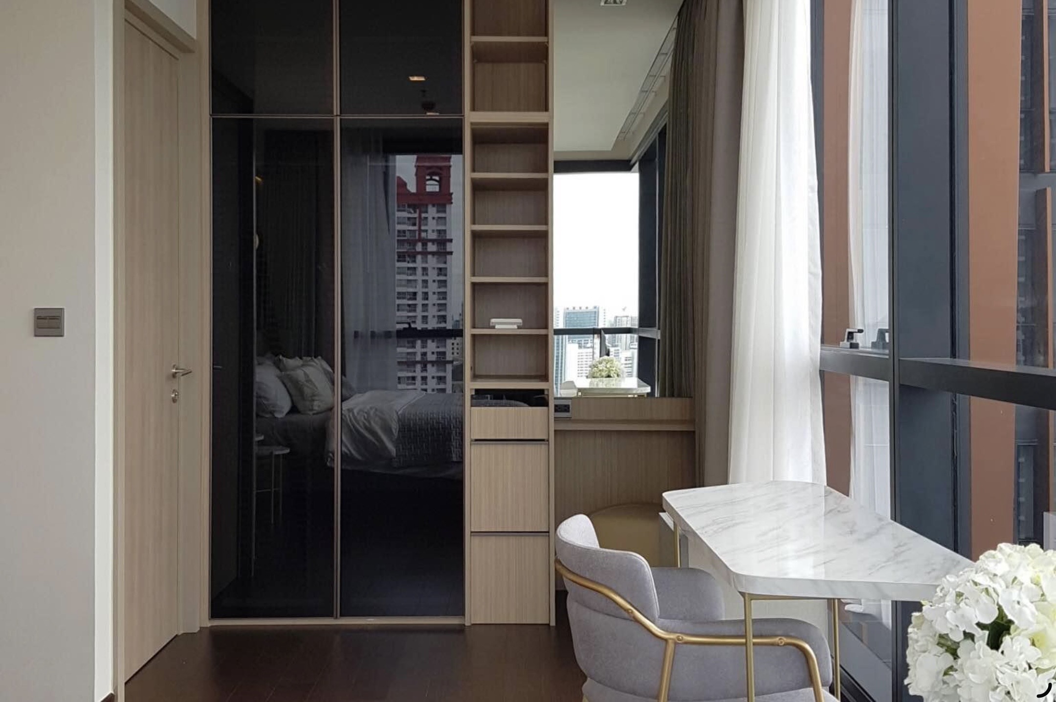 Looking for a modern luxury condo in Ratchathewi, Bangkok?  - Image 10