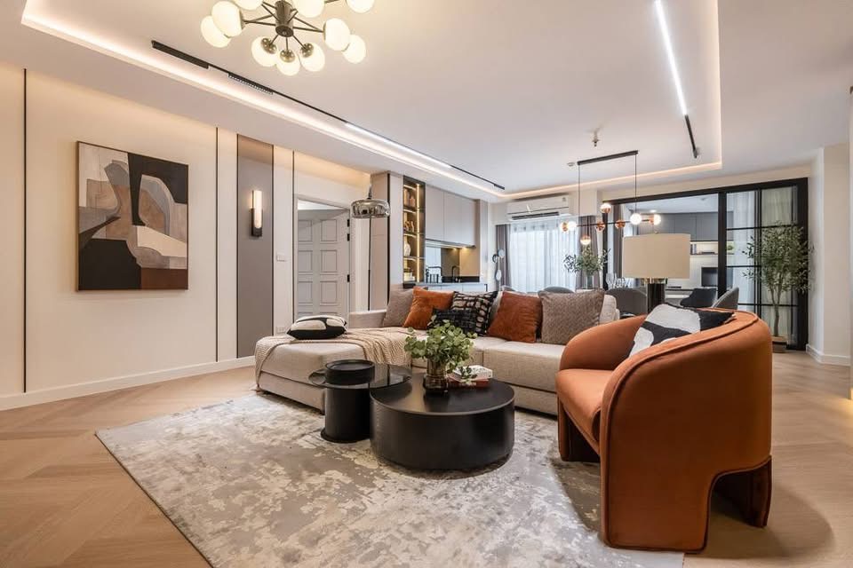 4 Bedroom Condo for Sale in Thonglor - Image 3