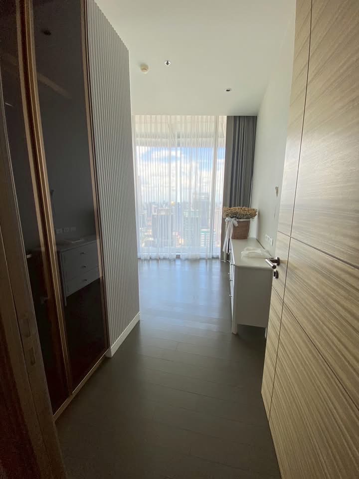 Luxury Condo at Magnolias Ratchadamri for rent - Image 7