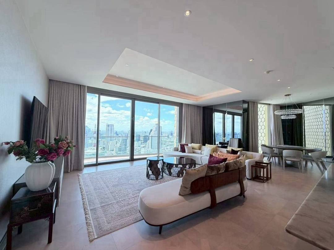 The Pinnacle of Riverside Luxury