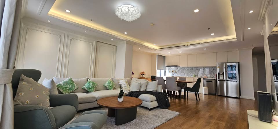 URGENT SALE | Noble Be33, Sukhumvit 33 - Image 3