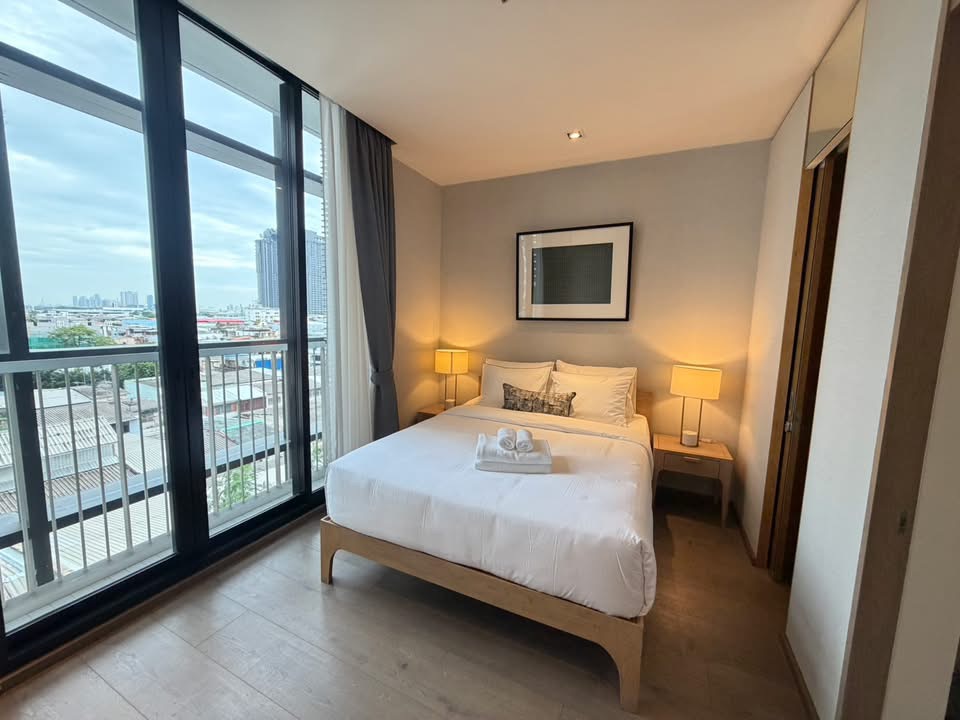 Special Price! 2-Bed Condo at Park Origin Phromphong | Sukhumvit 24 - Image 9