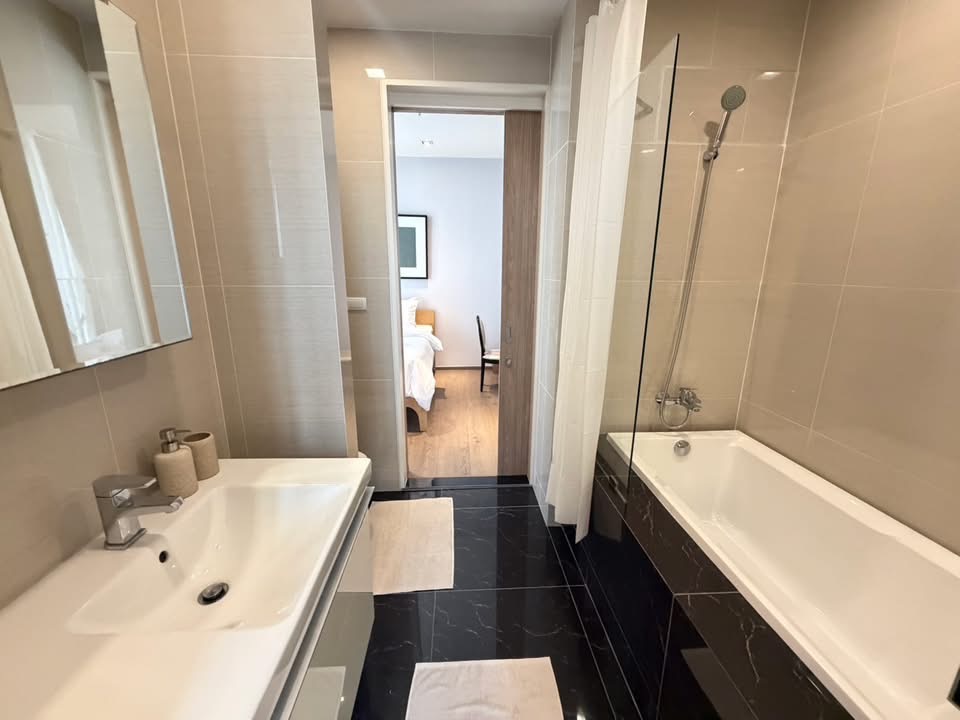 Special Price! 2-Bed Condo at Park Origin Phromphong | Sukhumvit 24 - Image 8