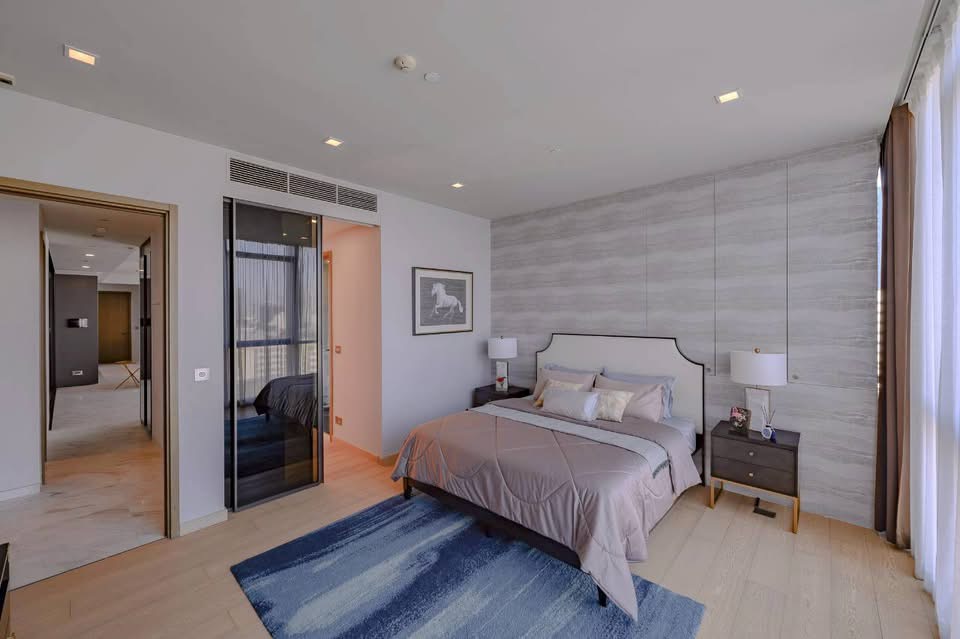 Luxury Pet-Friendly Condo for Sale and Rent The Monument Thonglor - Image 3