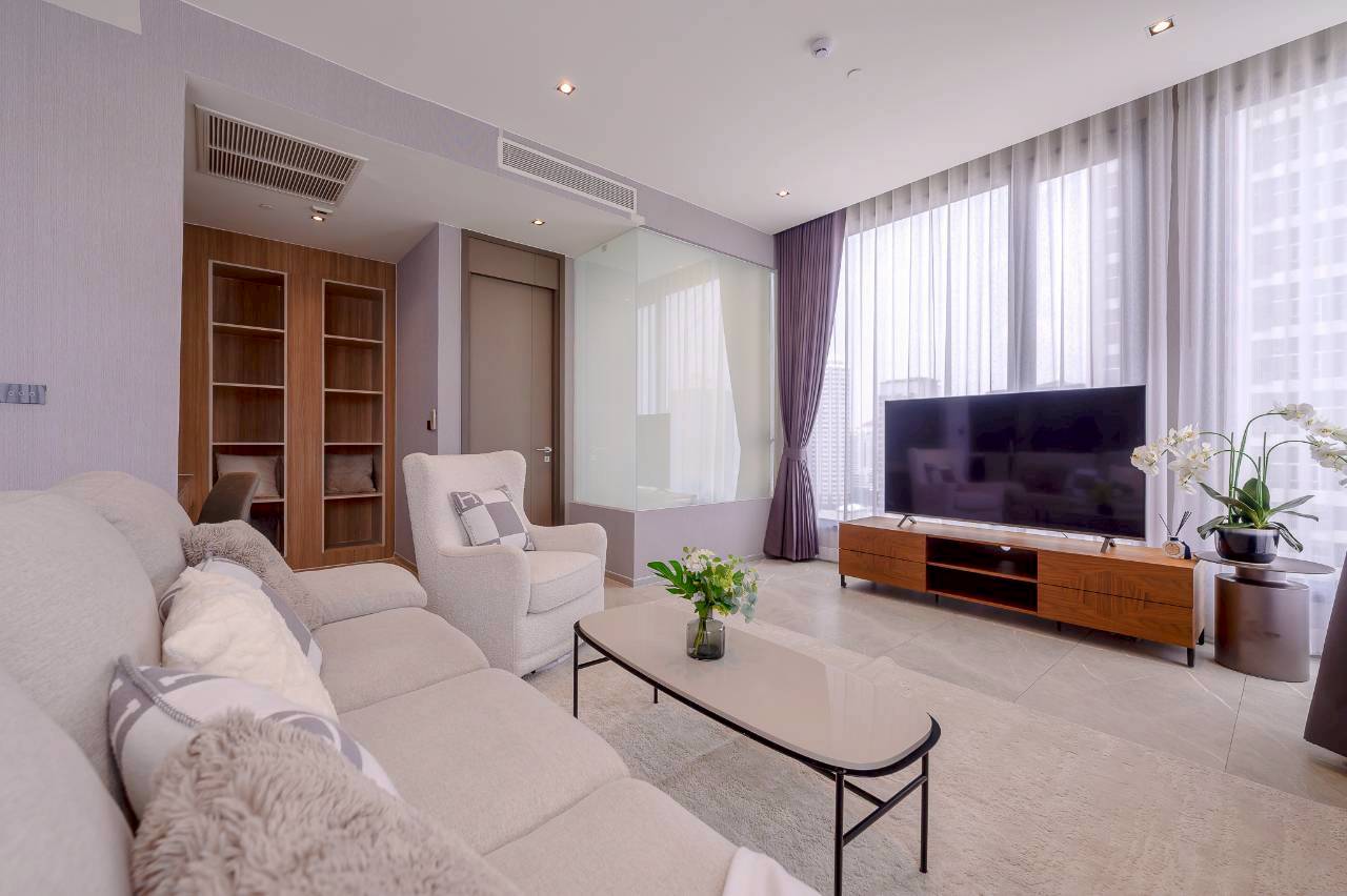 Hyde Heritage Thonglor  Super Luxury Living - Image 4