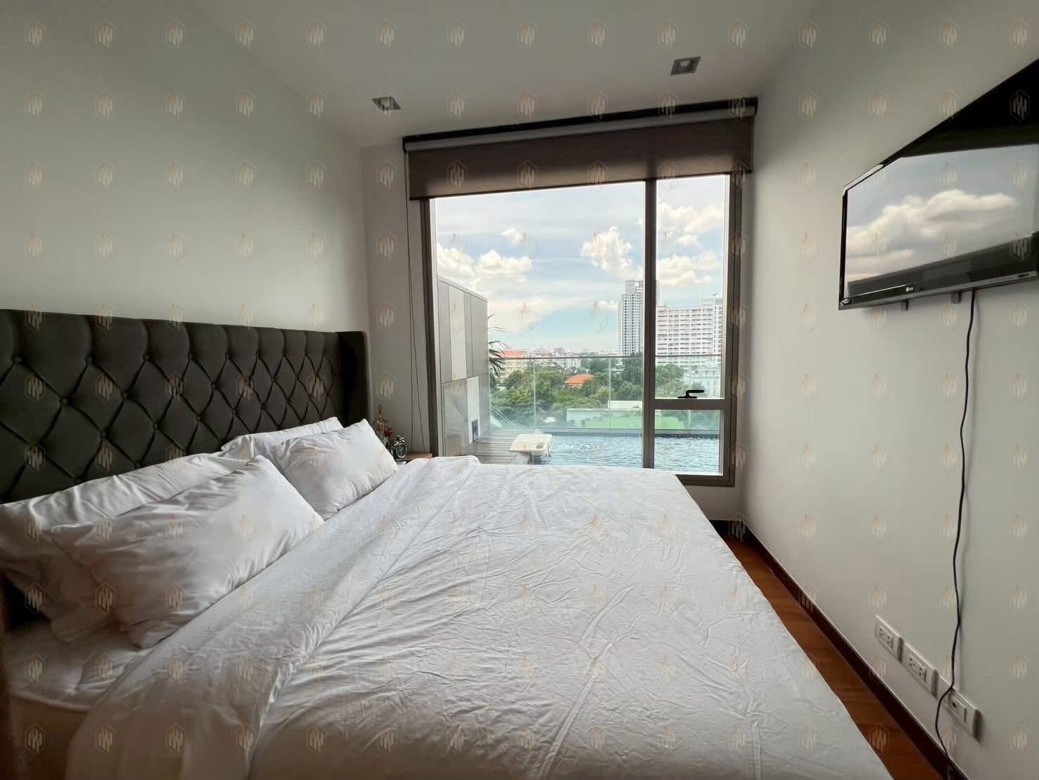 Ashton Morph 38 | ทองหล่อ - Image 7