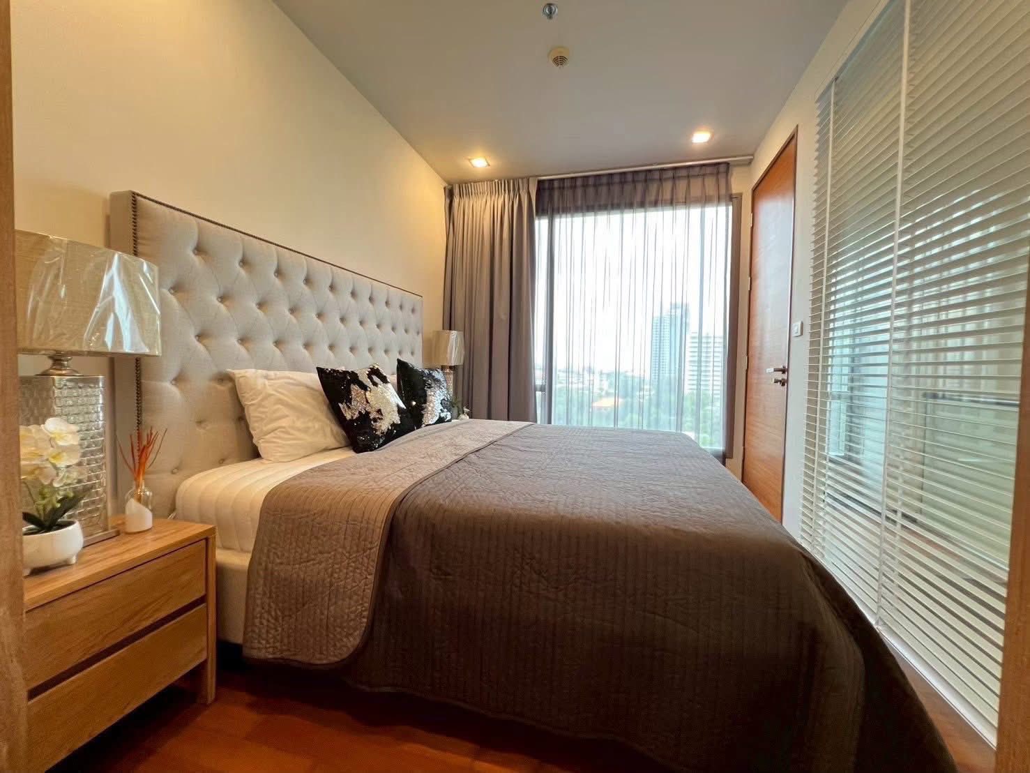 Ashton Morph 38 | ทองหล่อ - Image 10